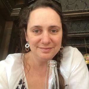 Meet your Posher, Jennet